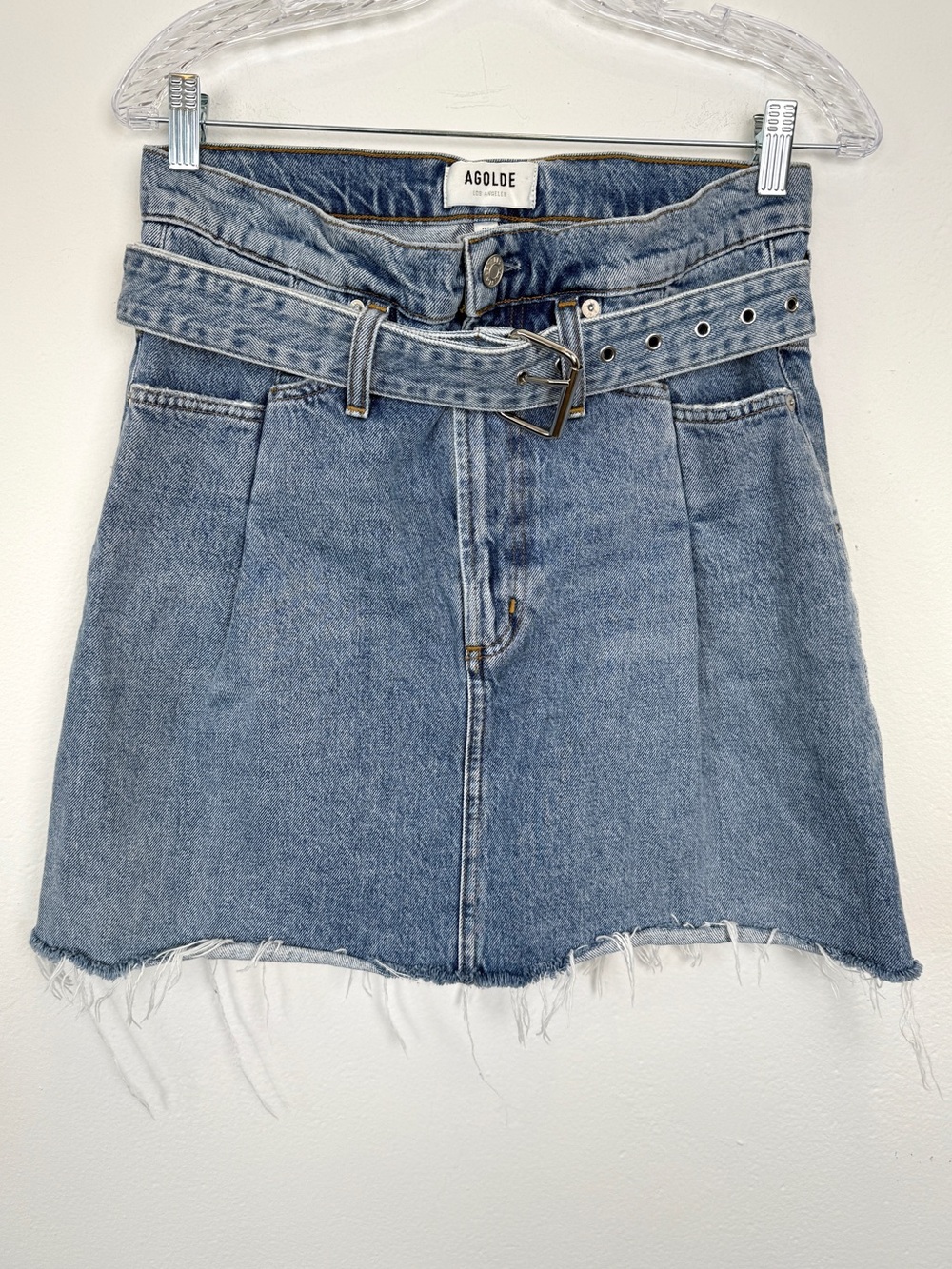 AGOLDE Size 26 ’90s Slim Light Wash Belted Denim Mini Skirt